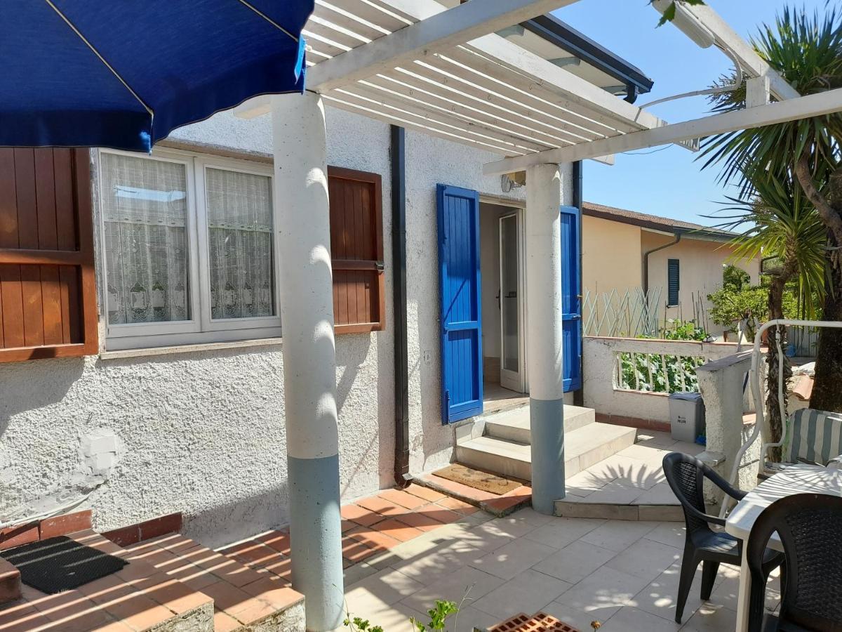 Sogno Vacanze Appartement Massa  Buitenkant foto