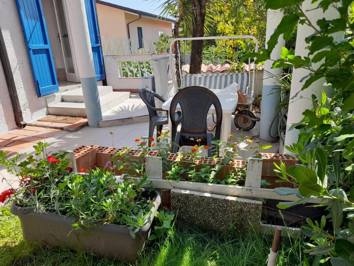 Sogno Vacanze Appartement Massa  Buitenkant foto