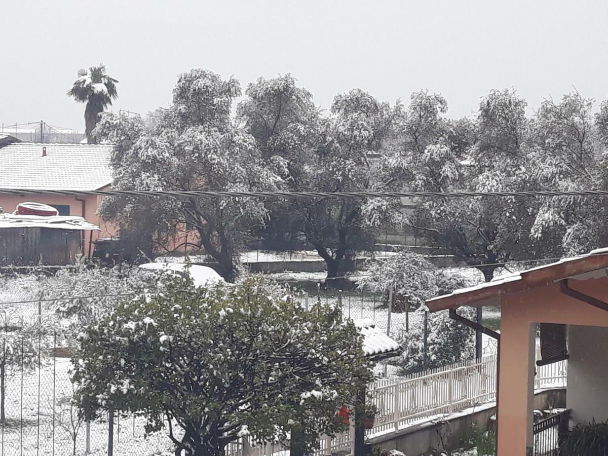 Sogno Vacanze Appartement Massa  Buitenkant foto